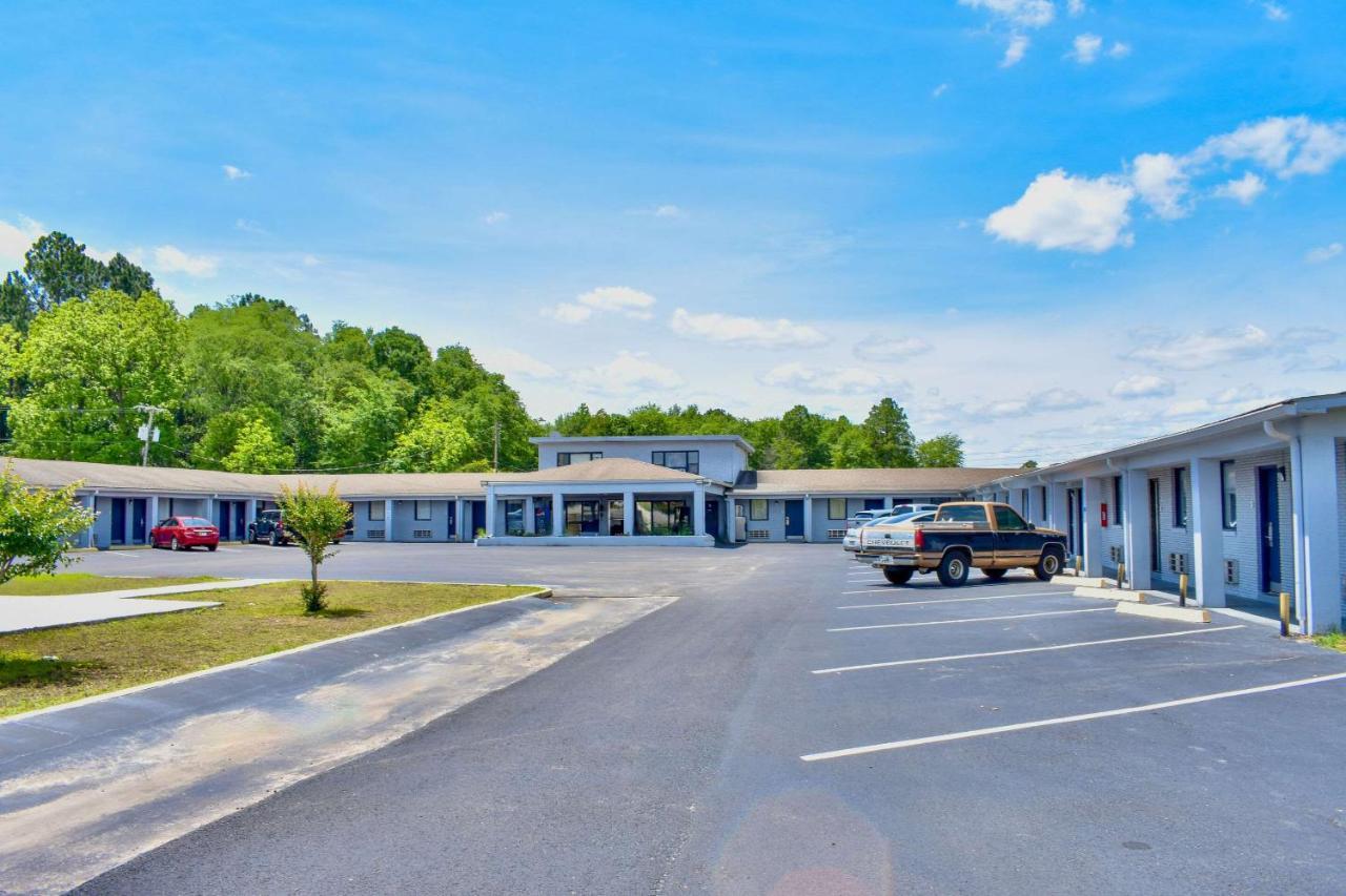 Rodeway Inn Swainsboro Dış mekan fotoğraf