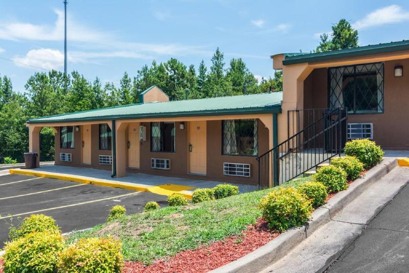 Rodeway Inn Swainsboro Dış mekan fotoğraf