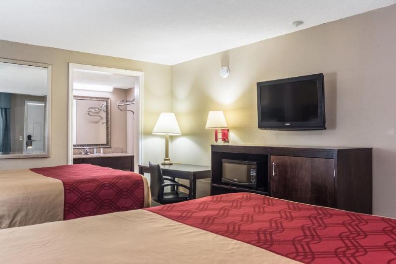 Rodeway Inn Swainsboro Dış mekan fotoğraf
