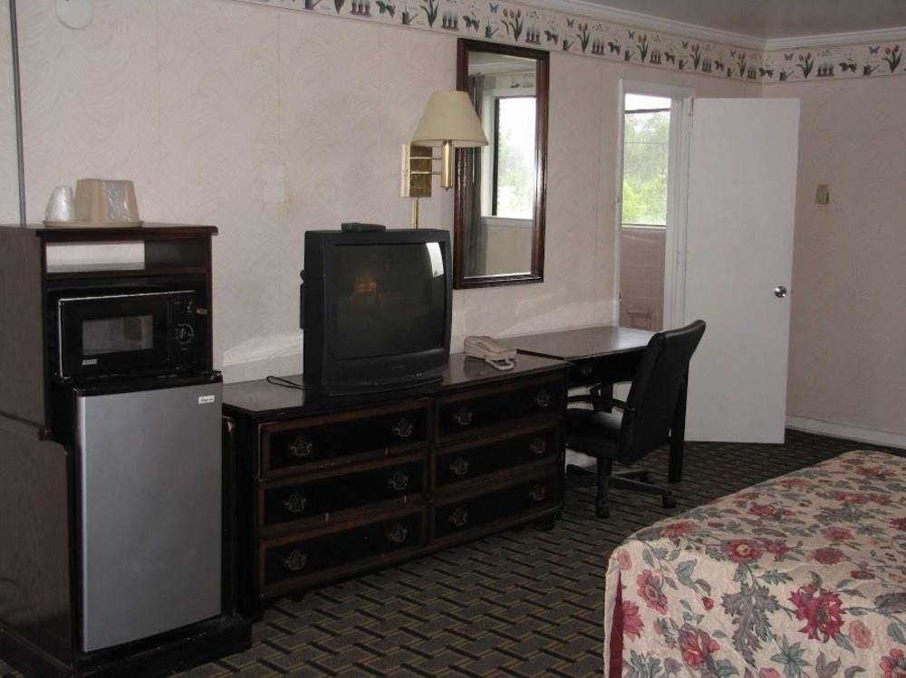 Rodeway Inn Swainsboro Dış mekan fotoğraf