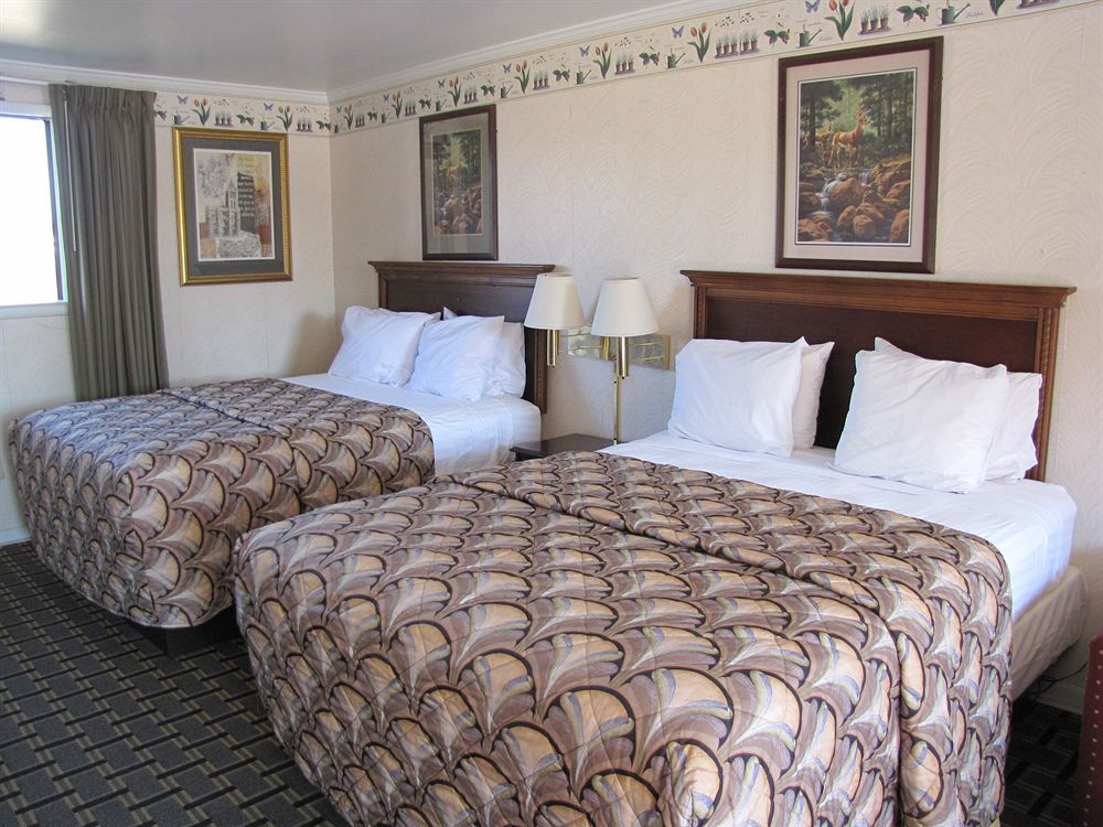 Rodeway Inn Swainsboro Dış mekan fotoğraf