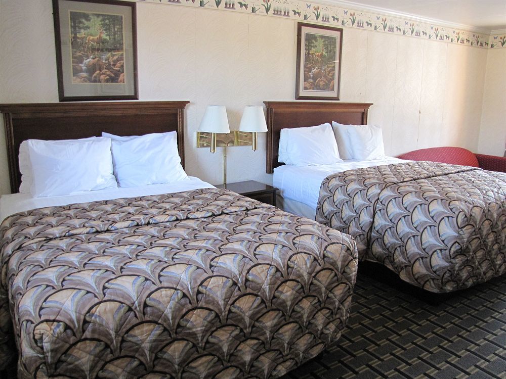 Rodeway Inn Swainsboro Dış mekan fotoğraf