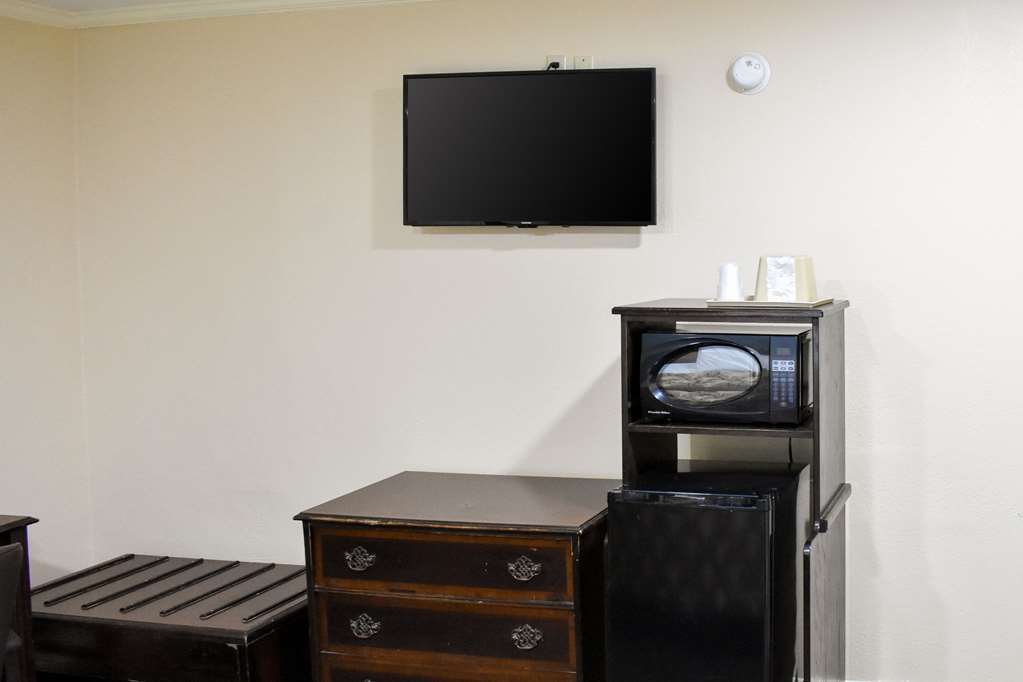 Rodeway Inn Swainsboro Oda fotoğraf